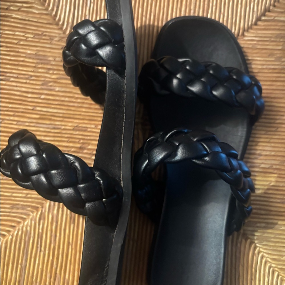 DV by Dolce Vita Black Braided Sandals